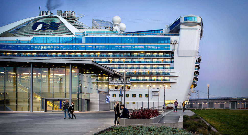 JAMES R. HERMAN CRUISE TERMINAL AT PIER 27,    Architects: Pfau Long Architecture, KMD Architects